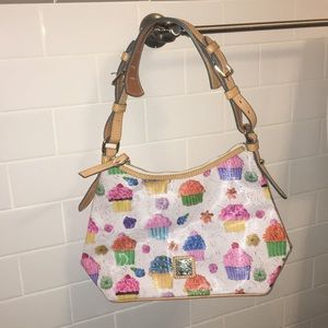 Cupcake patterned bag
